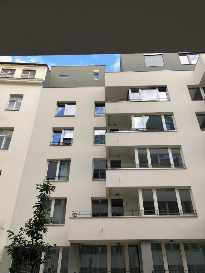 The Dante Prague - Family Apartments With Free Parking Exterior photo